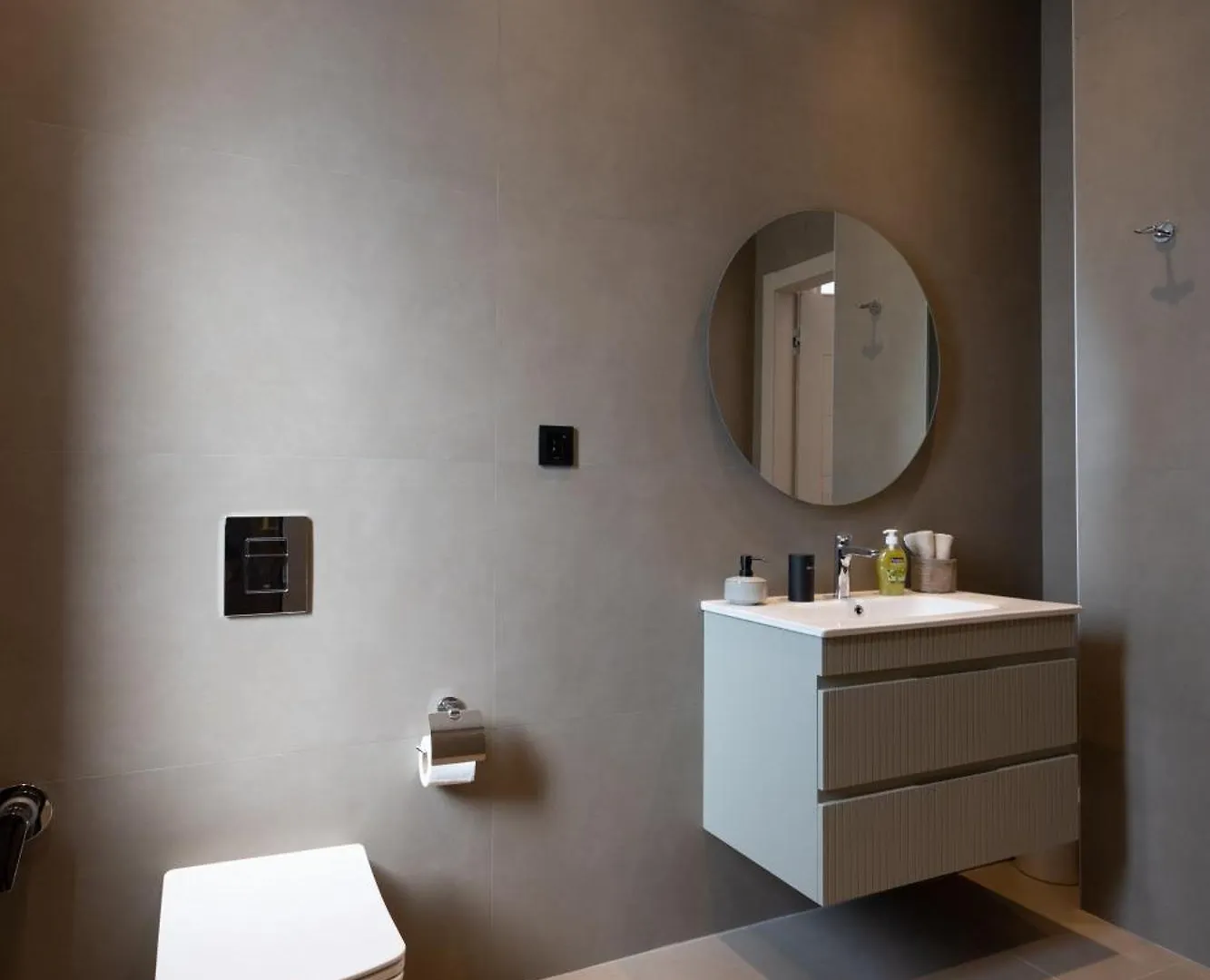 Delmar Suites & Residence Baku 0*,