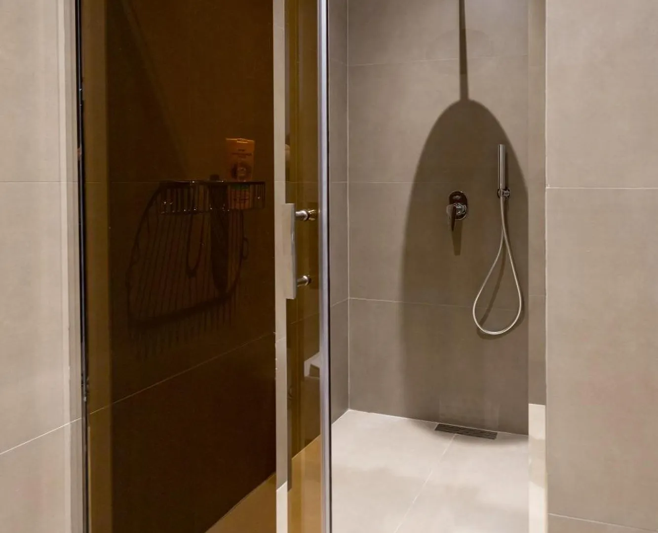 Delmar Suites & Residence Baku