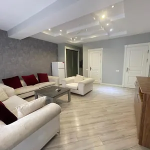 Apartment Luxe Azure, Baku